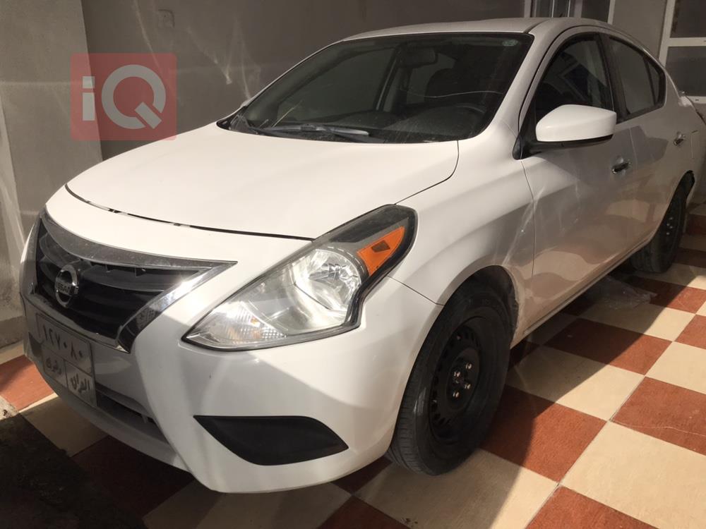 Nissan Versa
